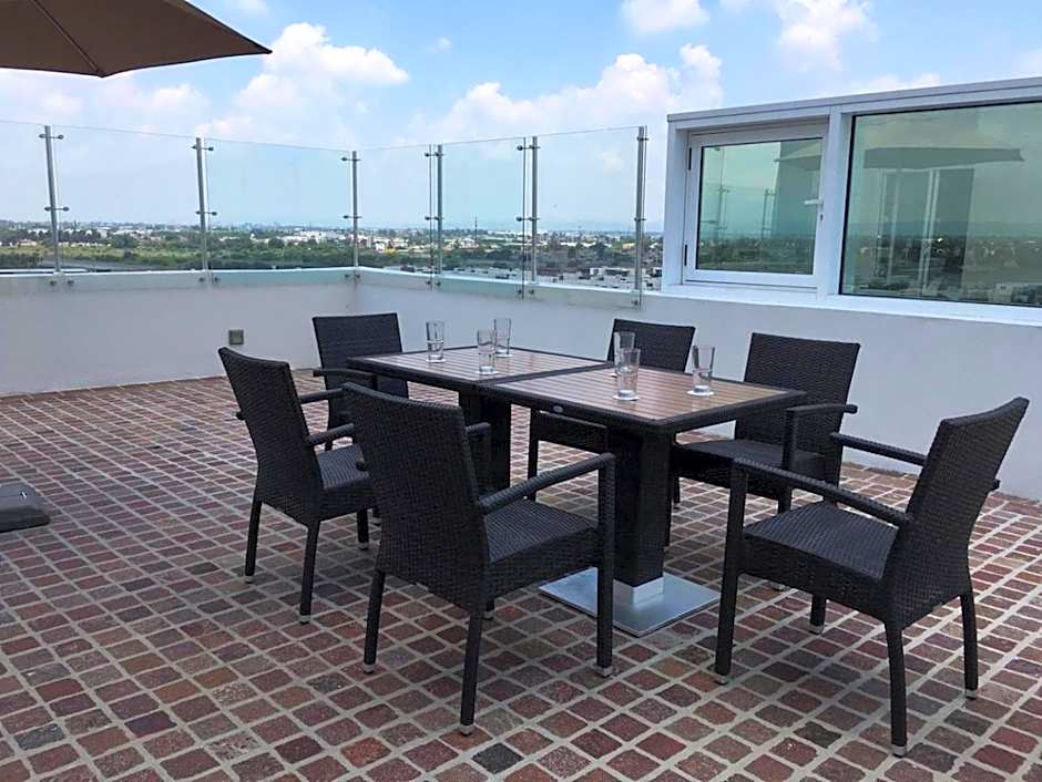 Fiesta Inn Celaya Galerias