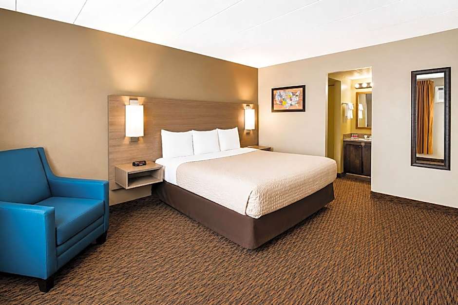 Econo Lodge Duluth near Miller Hill Mall