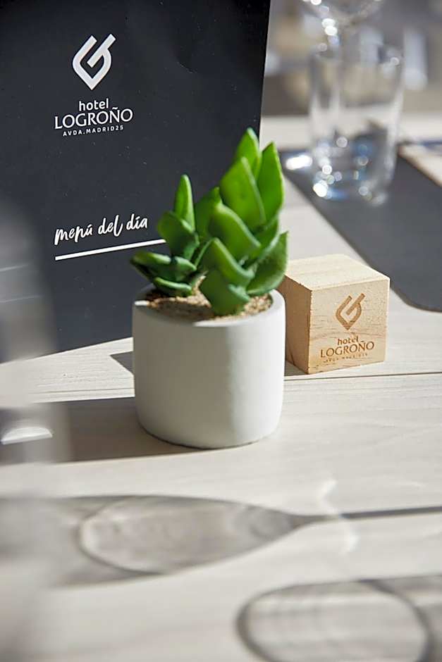 Hotel Logroño Avda de Madrid 25