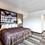 Super 8 by Wyndham Millbury/Toledo