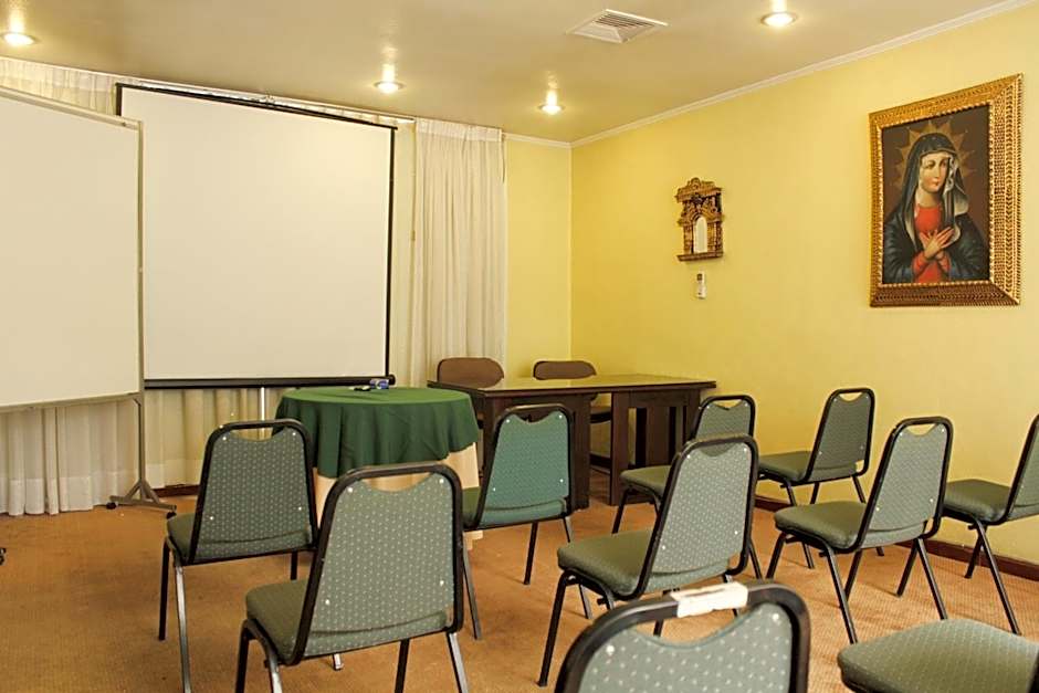Hotel Alcala del Rio