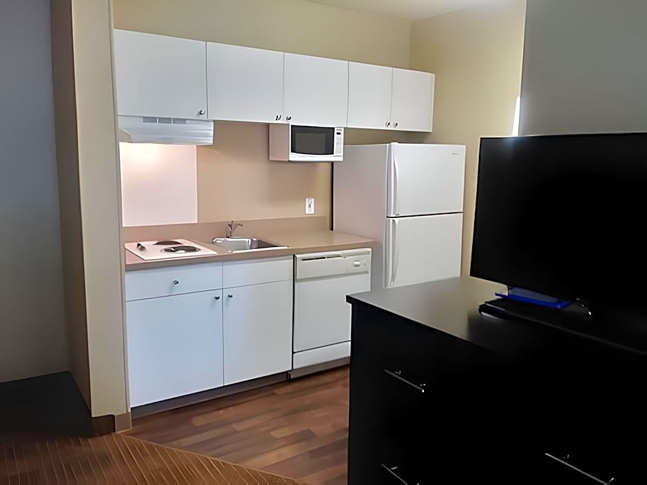 Lonestar Suites By IHG