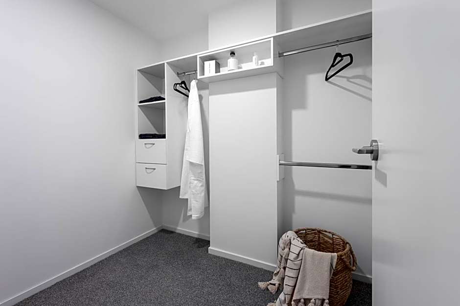 Sunrise Garden Suites