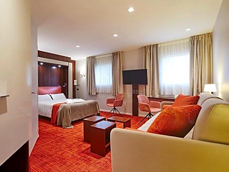 Quadruple Room - One Double Bed and 2 Single Beds