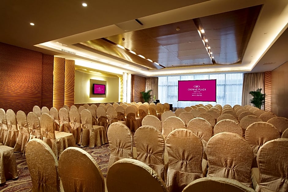 Crowne Plaza Yantai Sea View By IHG