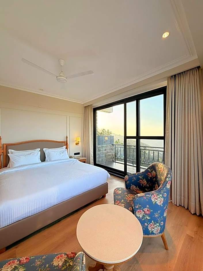 Photo 1 of 6 of Suite, Balcony