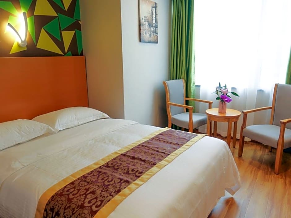 Vatica Hefei Lujiang Road Hotel