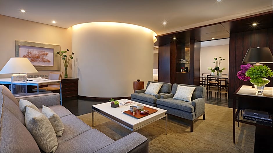 Four Seasons Hotel Kuwait at Burj Alshaya