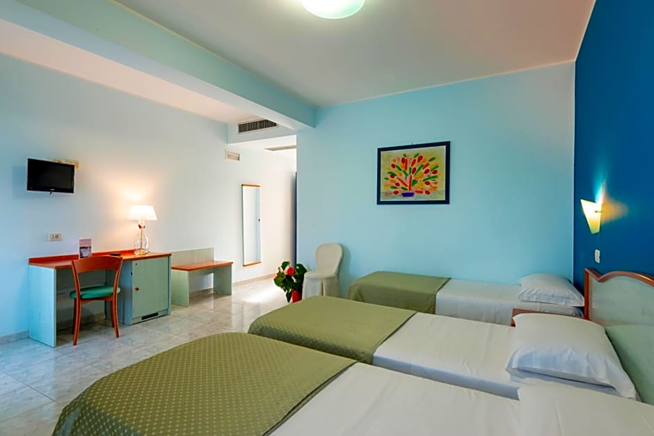 Atlantis Palace Hotel