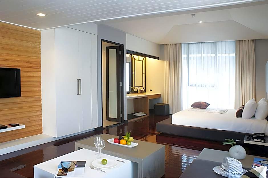 Z Through By The Zign Hotel