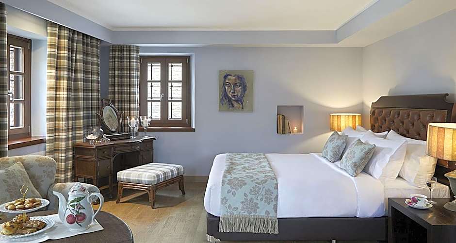 MounTrace Suites & SPA