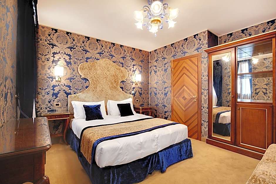 Hotel Casanova