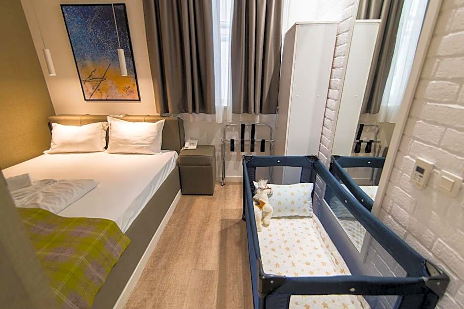 Belgrade Inn Garni Hotel