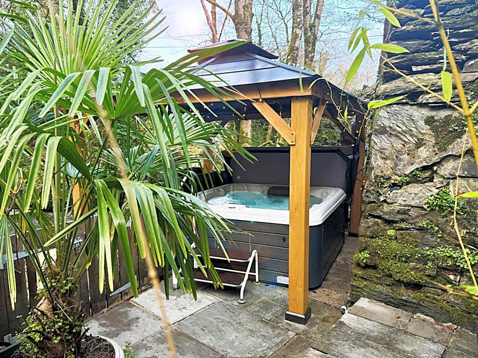 Aberdunant Hall Country Hotel