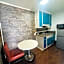 Casa Blanca Inn & Suites Whittier