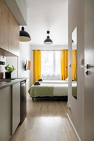 Twin Room with Private Bathroom