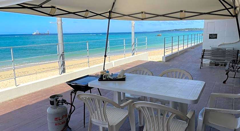 Hotel & Restaurant On the Beach Lue