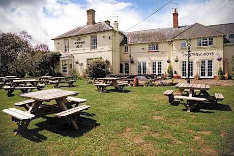 The Mortimer Arms