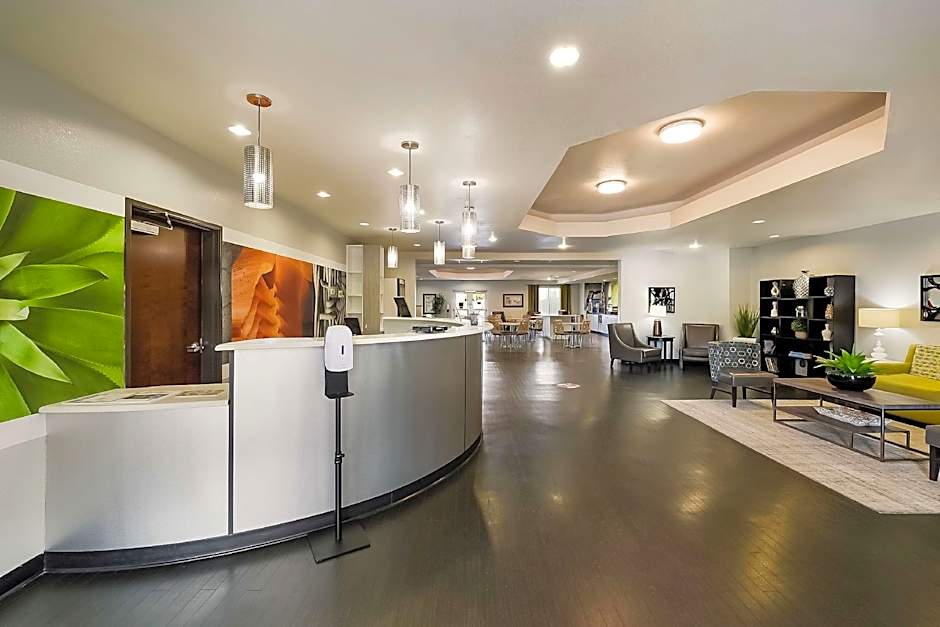 Best Western Douglas Inn & Suites