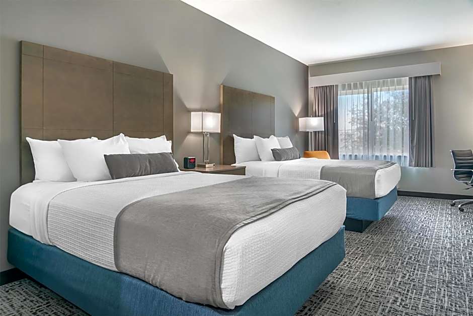 Best Western Plus Wayland Hotel