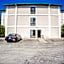 Ark Suites By OYO Jonesboro I-555