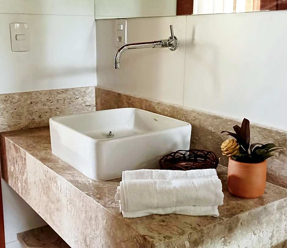 Kíria's Village Beach House