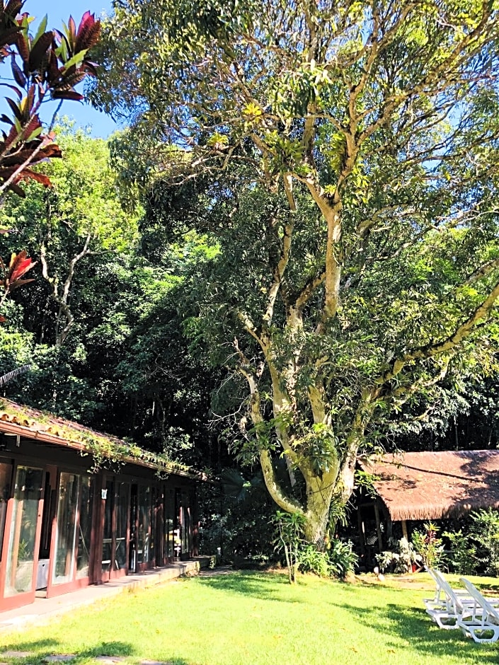 Pousada Praia Da Crena