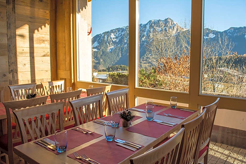 Alpine Classic Hotel