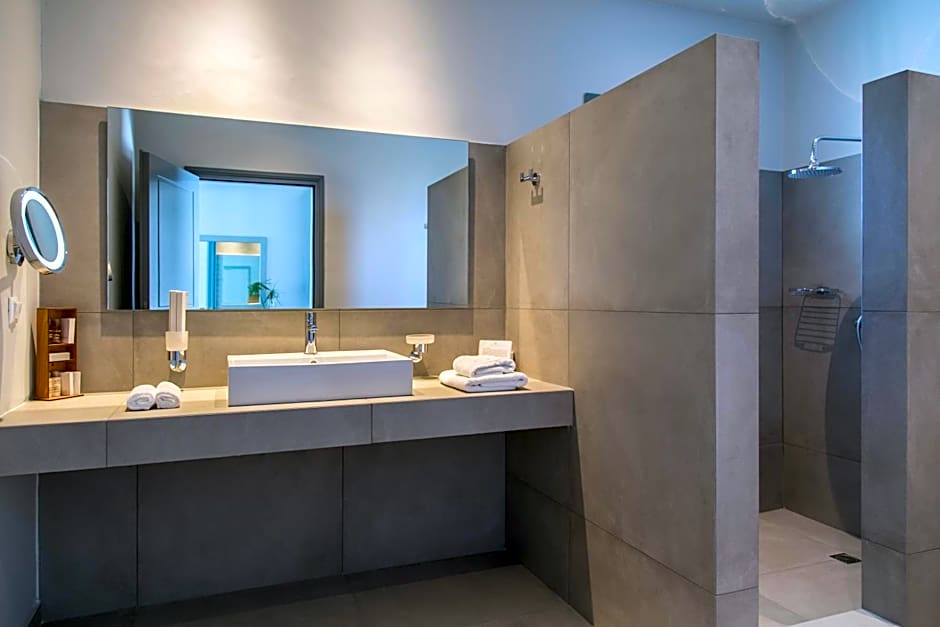 Poseidon Of Paros Resort & SPA