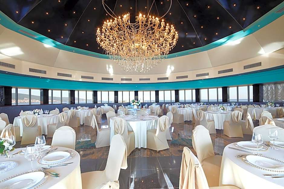 Planeta Hotel & Aquapark - All Inclusive