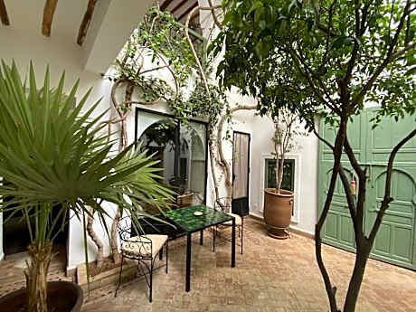 Rose Triple Room