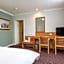 Belvilla Crewe Arms Hotel