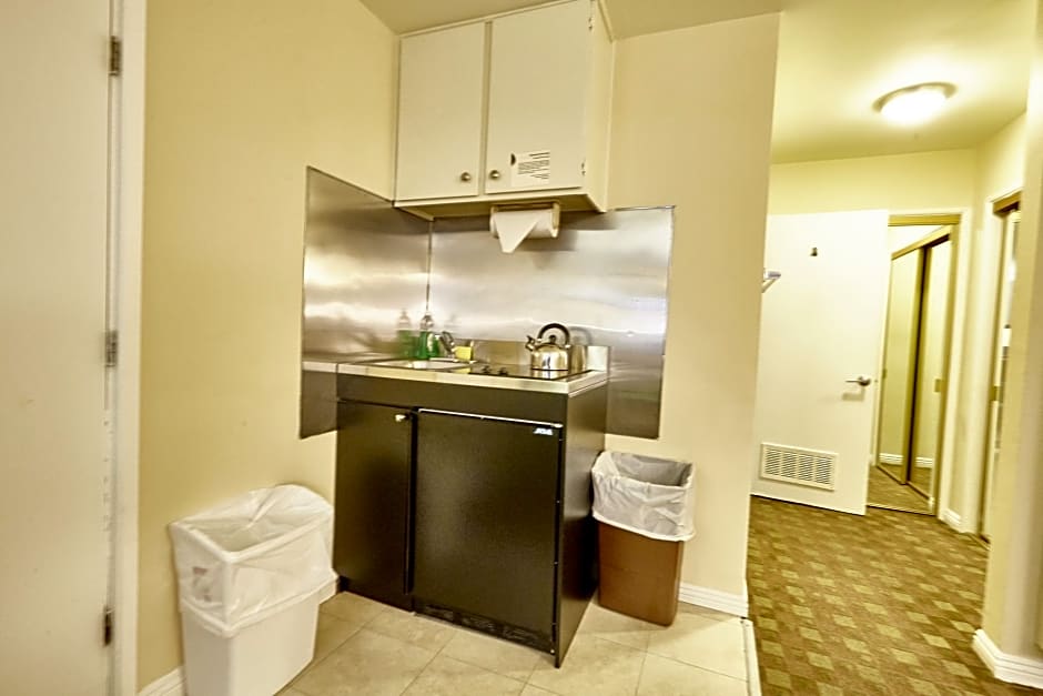 Hollywood Orchid Suites