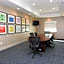 Holiday Inn Express Hotel & Suites New Boston By IHG