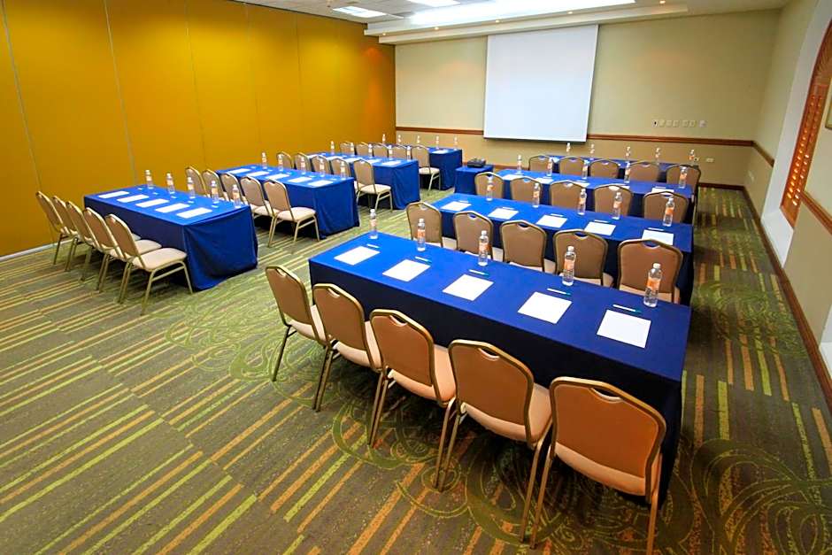 Holiday Inn Monclova By IHG