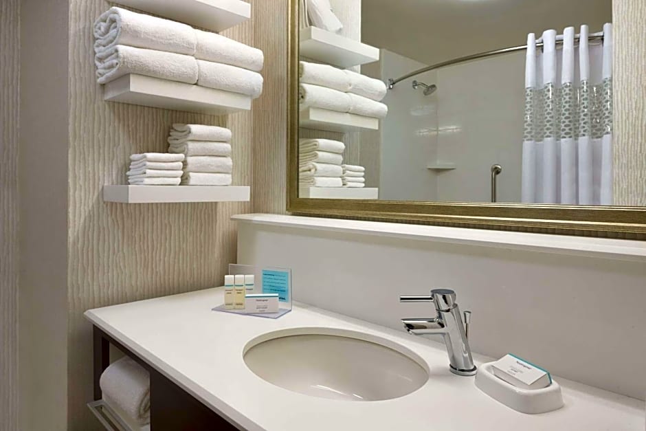 Hampton Inn By Hilton & Suites Rosemont Chicago O Hare