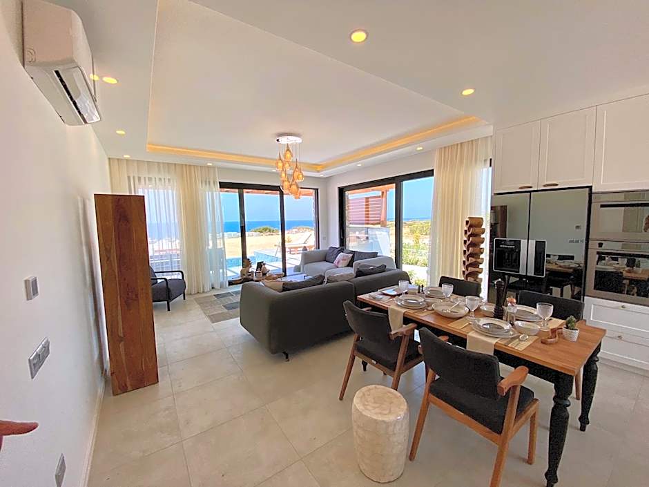 Photo 1 of 4 of Grand Villa