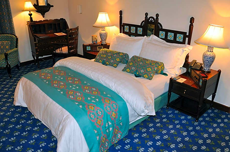 Faisalabad Serena Hotel