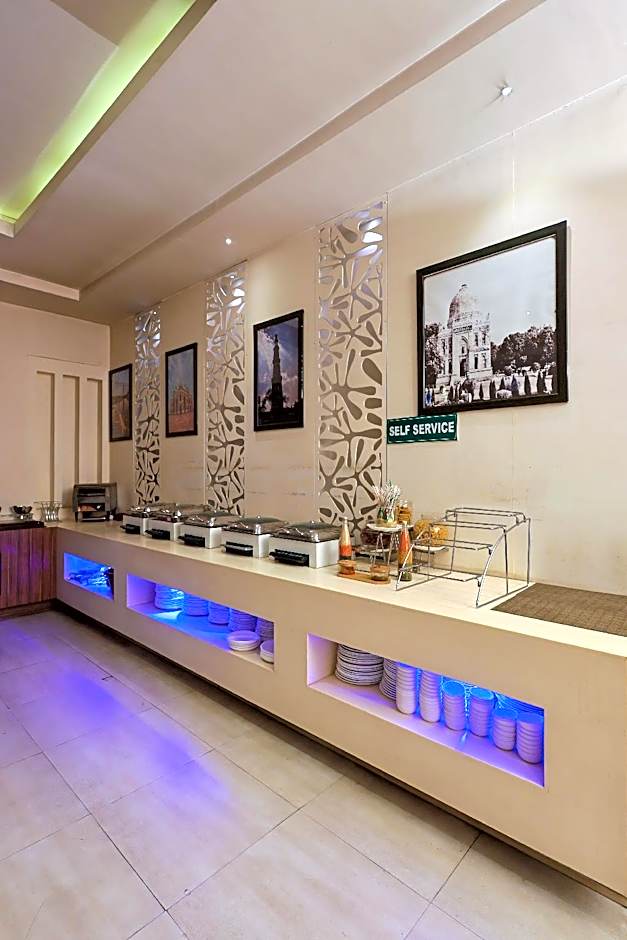 Le Roi Udaipur Hotel