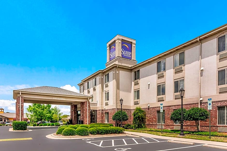 Sleep Inn & Suites Smithfield near I-95
