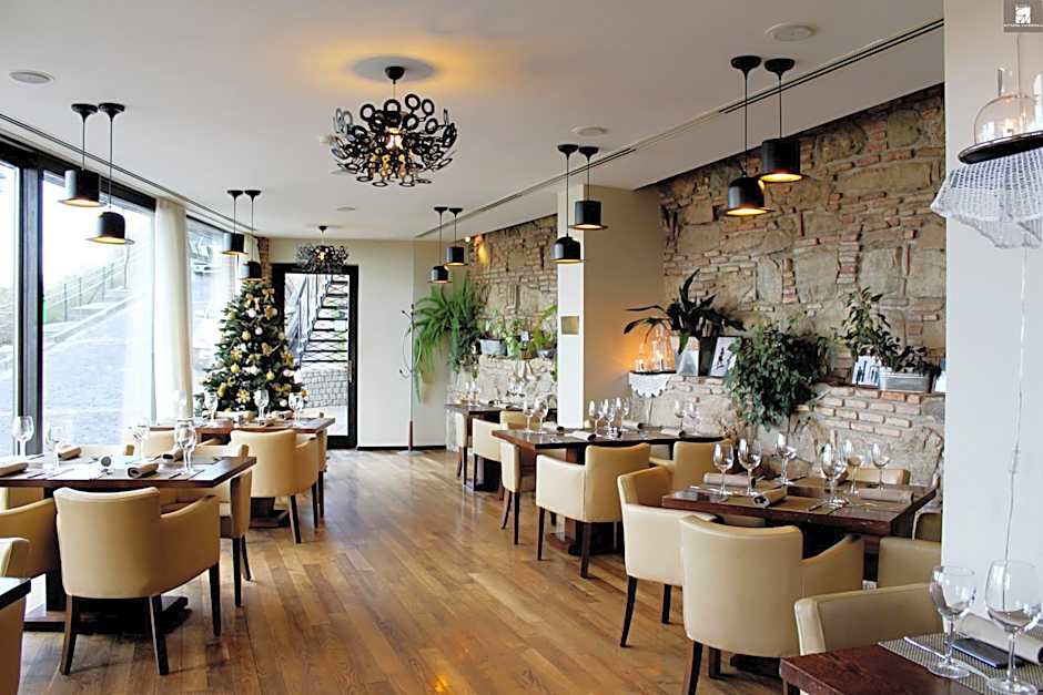 Citadel Narikala Hotel