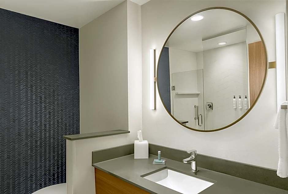 Fairfield by Marriott Inn & Suites Norwalk