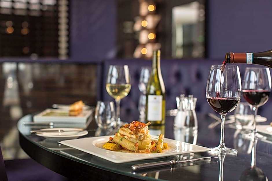 Radisson Blu Waterfront Hotel, Jersey