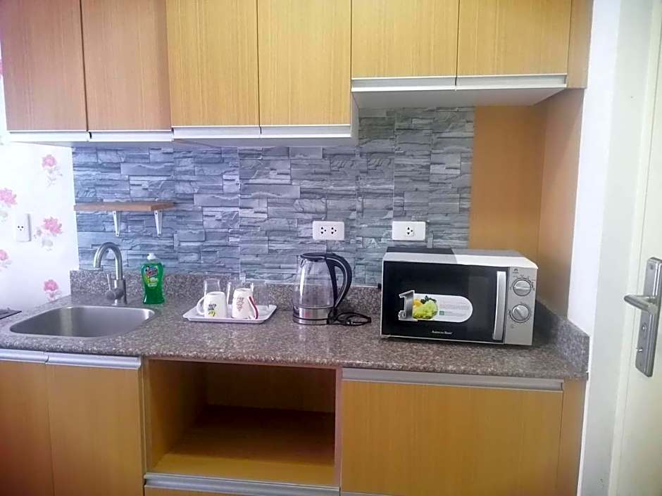 ANIA CONDO STAY