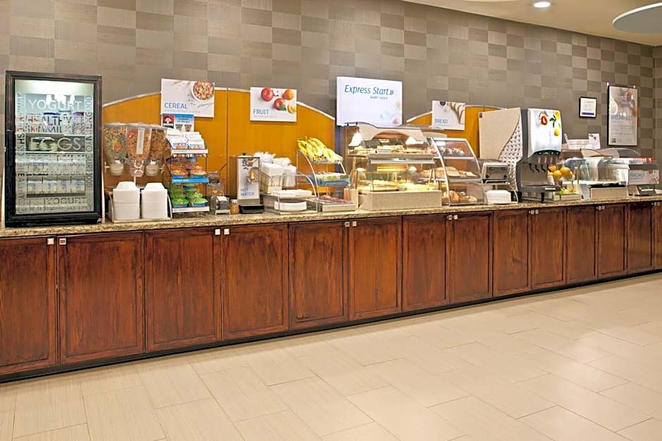 Holiday Inn Express Hotel & Suites Pittsburgh Airport By IHG