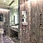 DoubleTree By Hilton Sukhumvit Bangkok