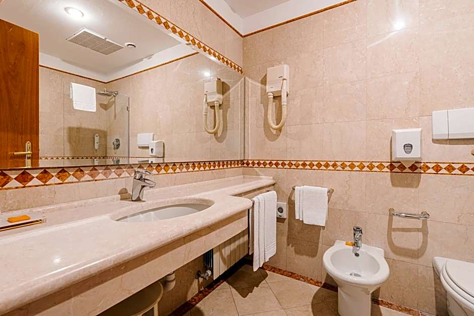 Crystal Hotel Varese