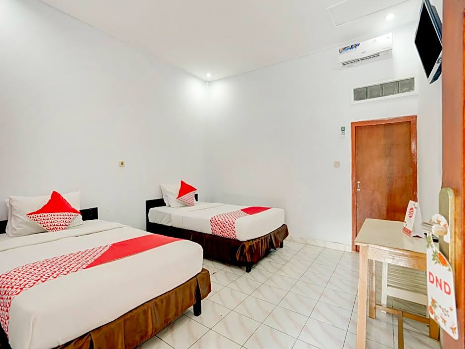 Hotel O Ratu