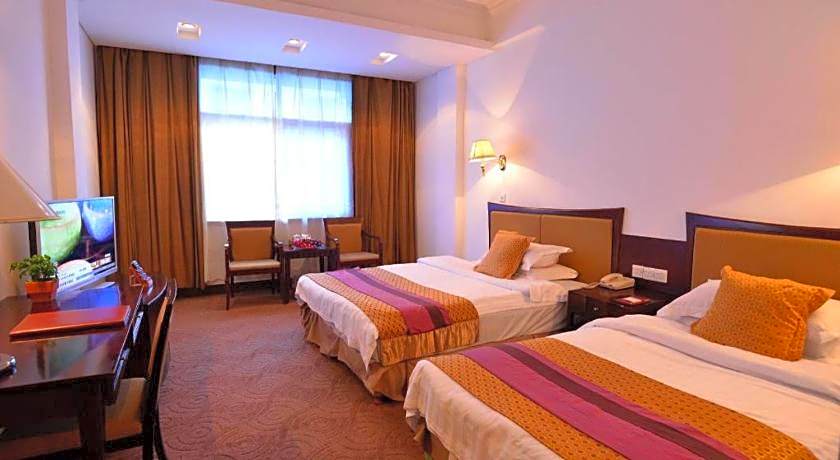 Baodao Exhibition Center Hotel