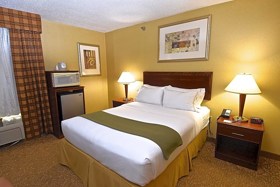 Holiday Inn Express Hotel & Suites Fenton/I-44, an IHG Hotel